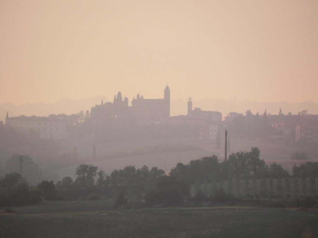 בית הארחה Corsano  	Castello Di Grotti מראה חיצוני תמונה