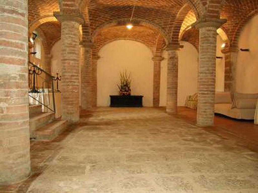 בית הארחה Corsano  	Castello Di Grotti מראה חיצוני תמונה