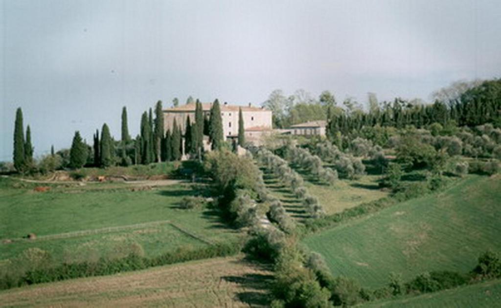 בית הארחה Corsano  	Castello Di Grotti מראה חיצוני תמונה
